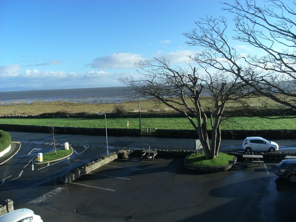 Clarkes Hotel Barrow In Furness Bilik gambar